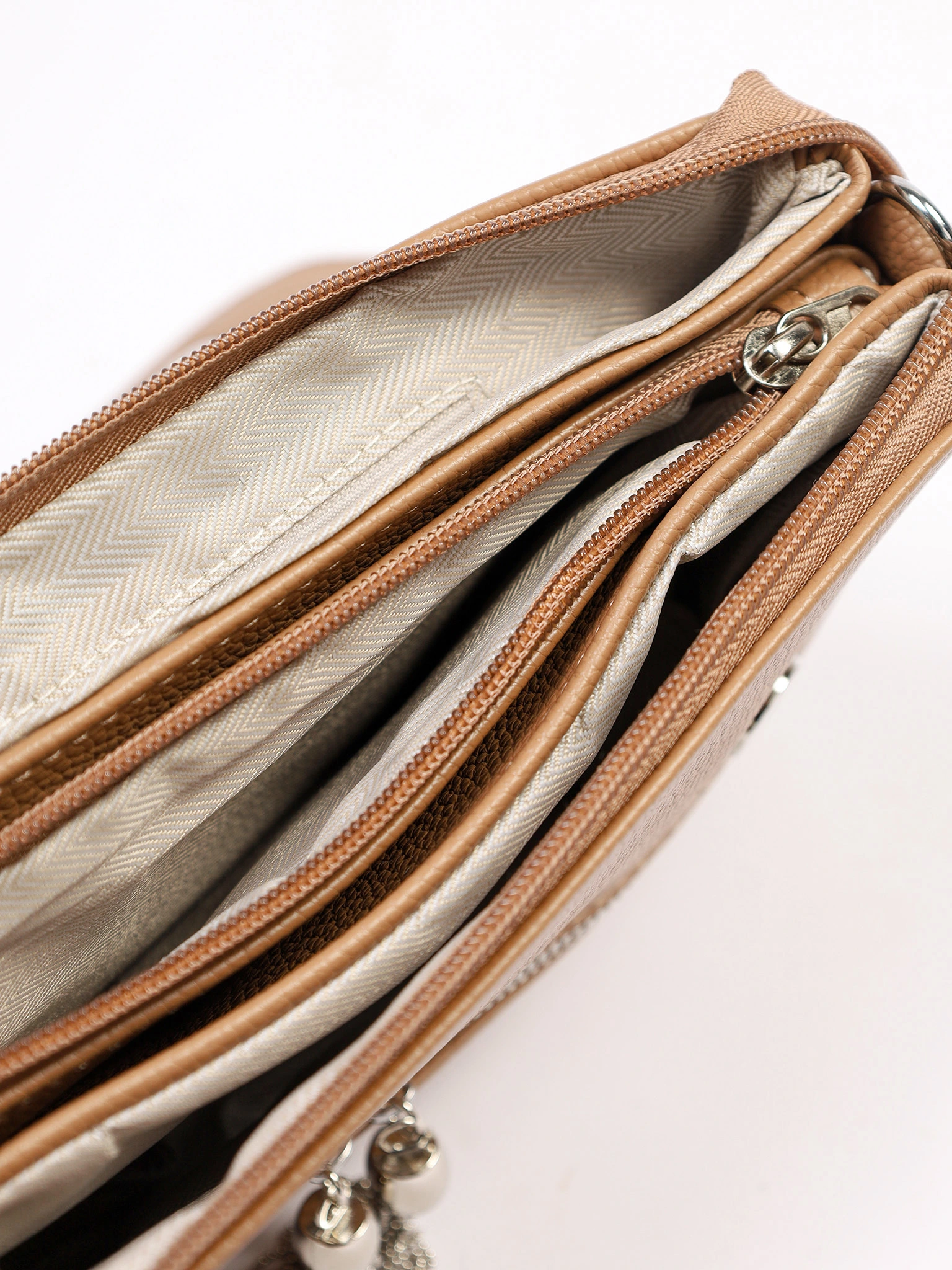 Сумка-кроссбоди со съемной ручкой в ассортименте